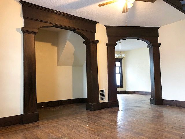 1st image of 65 Roanoke Pkwy #1