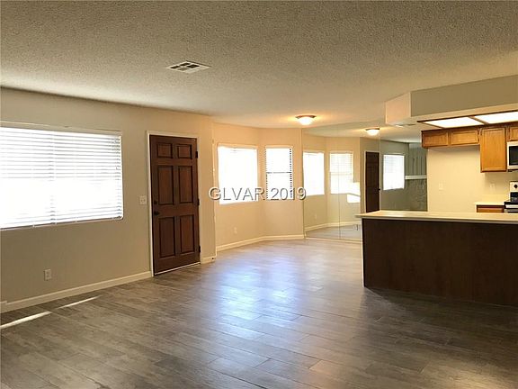 5th image of 1109 Sulphur Springs Ln Unit 201
