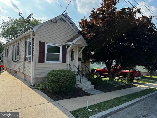 735 N Hanover St, Lebanon, PA 17046