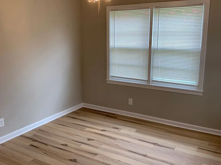 125 Bowie St — Photo 4