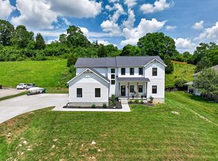 1064 Springwood Ct, Lawrenceburg, IN 47025