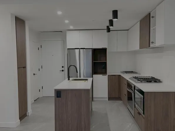 623 Kemsley Ave, Coquitlam, BC V3J 3Z4