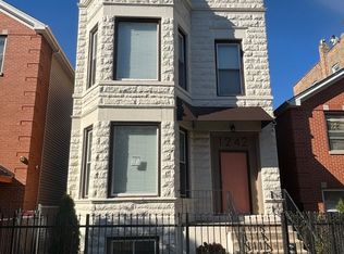 1242 S Sawyer Ave, Chicago, IL 60623