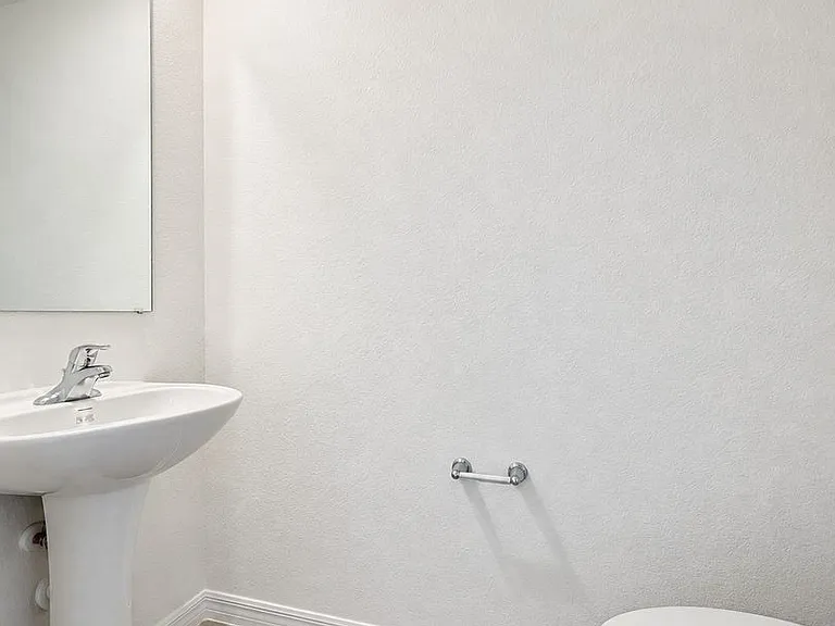 11827 Cloverly Ln — Photo 22