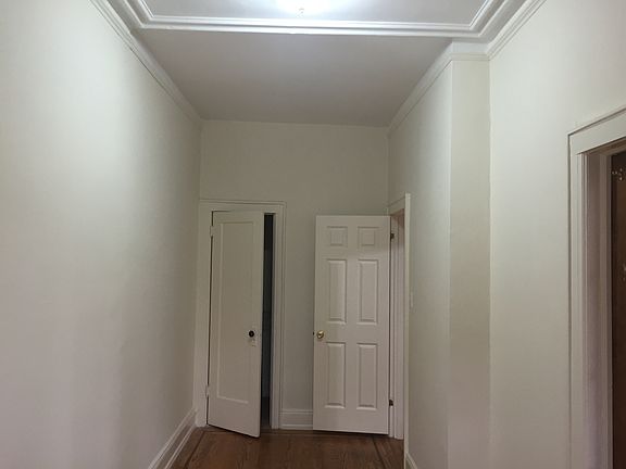 3rd image of 324 7th Ave APT 6