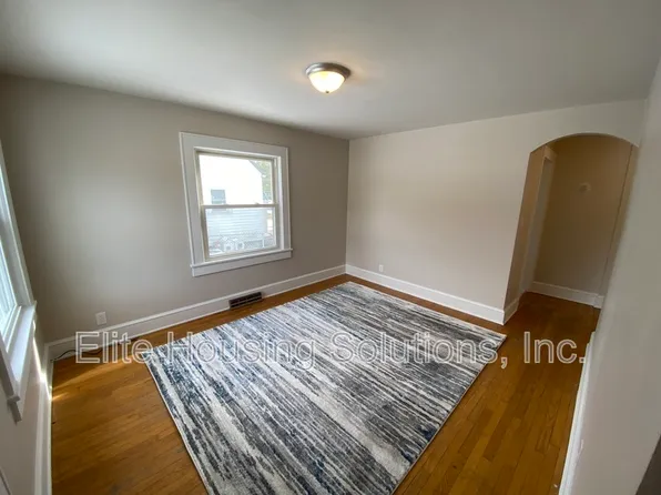 655 Fisher Rd, Wytheville, VA 24382