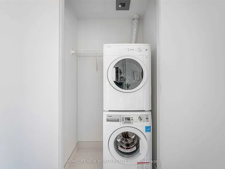 8 Hillsdale Ave E #920 — Photo 16