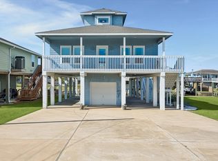 126 Driftwood Rd, Freeport, TX 77541