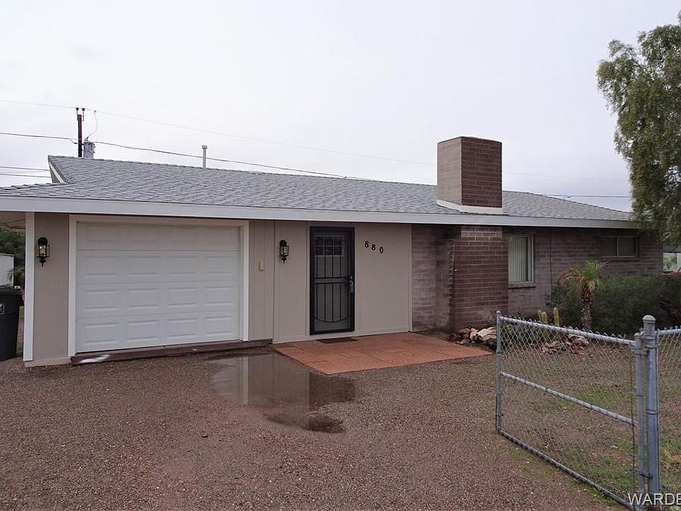1st image of 880 Sandy Beach Dr