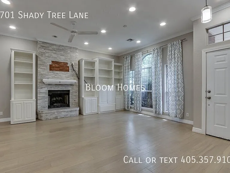 2701 Shady Tree Ln — Photo 3