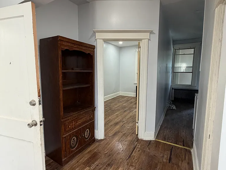 129 W 26th St #2 — Photo 11