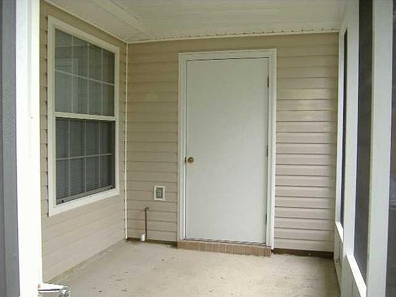 Screened Back Porch