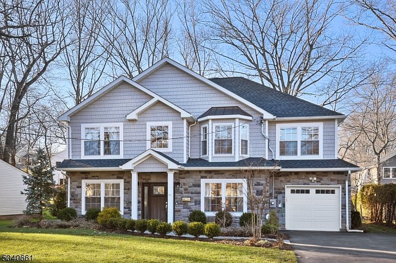 1st image of 55 Elmwood Dr