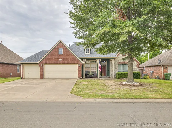 4703 S 200th East Ave, Broken Arrow, OK 74014