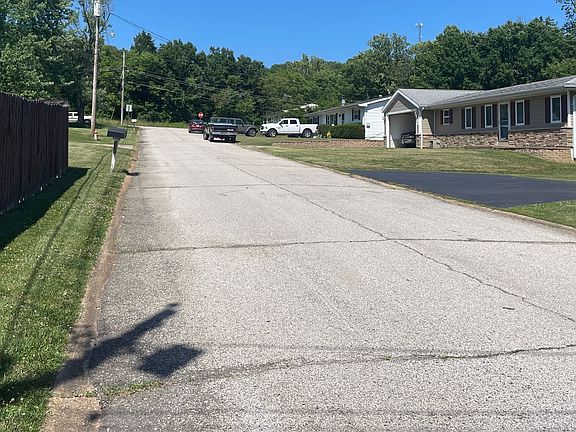 5th image of 107 Hill Dr