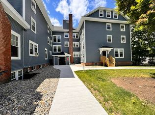 135 Main Street, Upton, MA 01568