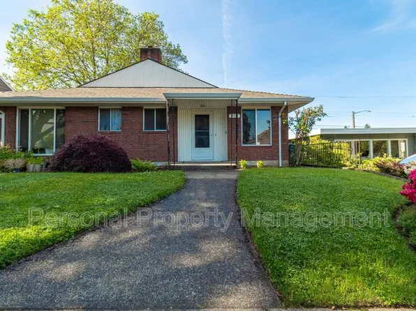 219 W 31st St, Vancouver, WA 98660