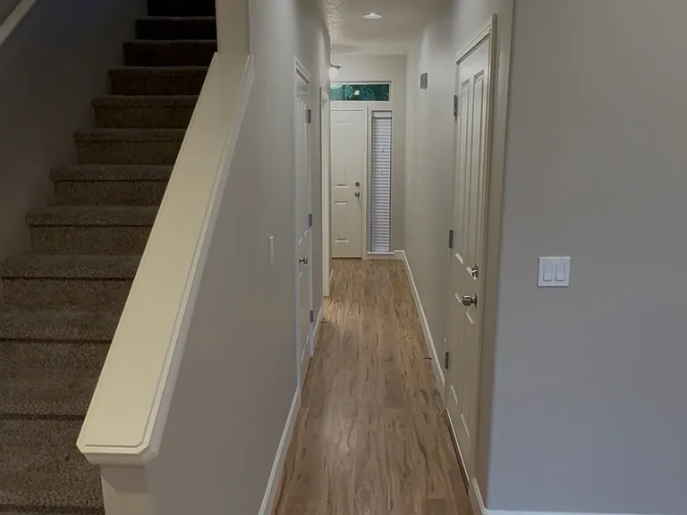15115 SW Canyon Wren Way — Photo 2