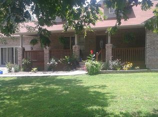 322 Tackett Spur Rd, Lily, KY 40740