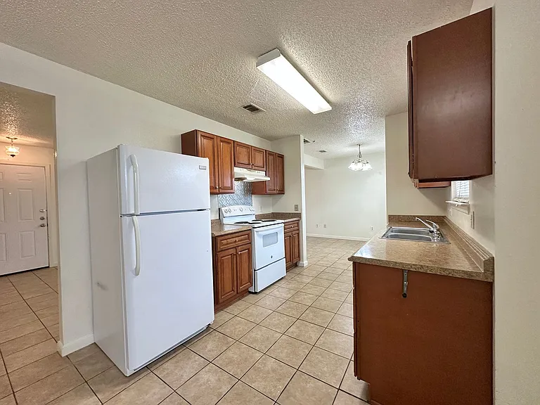 5010 White Rock Dr — Photo 10