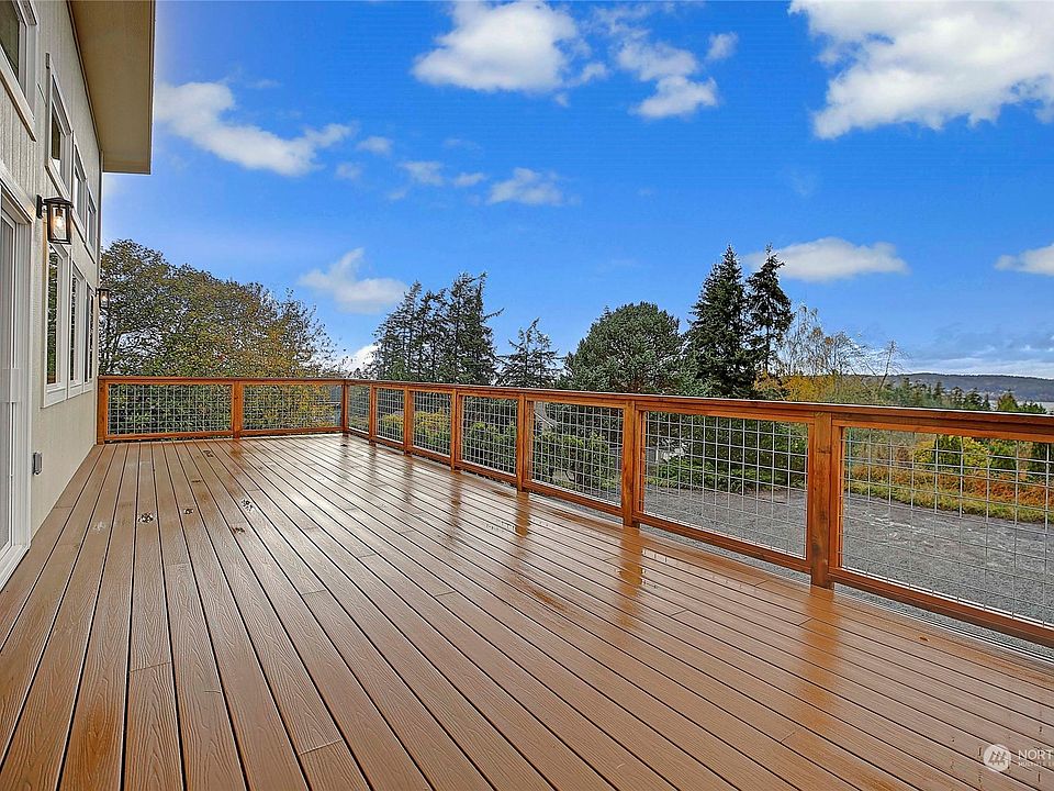 1st image of 694 Island View Drive