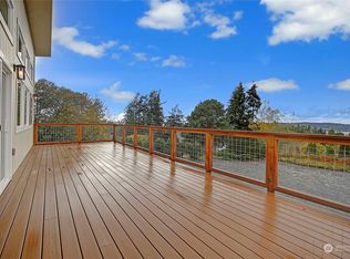 694 Island View Dr, Camano Island, WA