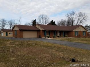 70 S Oakdale Dr, Hanover, IN 47243