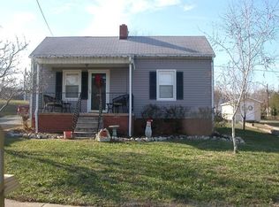 1401 Maple St, Greensboro, NC 27405