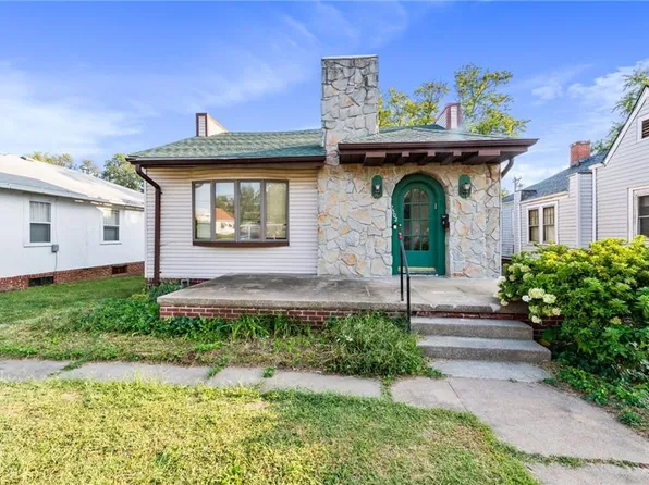 2502 Messanie St, Saint Joseph, MO 64501