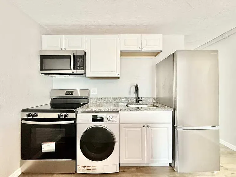 638 180th Ave E #2 — Photo 13