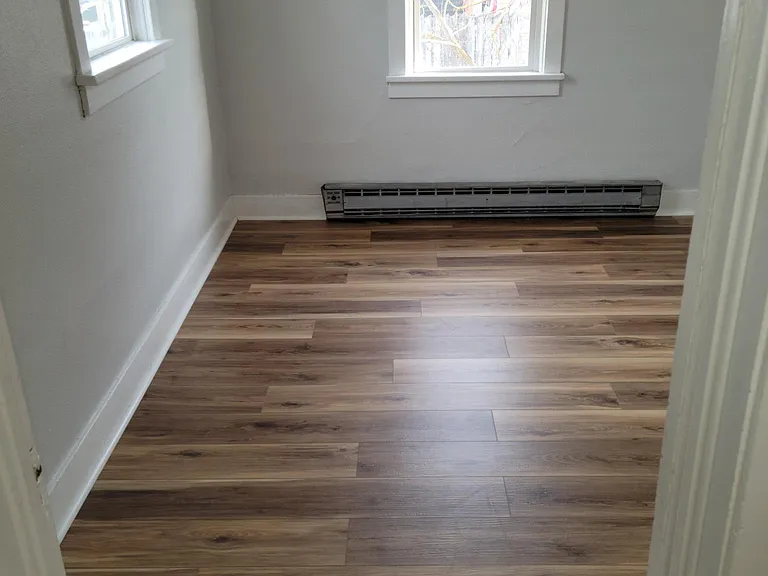 1819 W 1st Ave #4 — Photo 10
