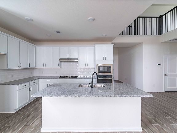 4th image of 2821 Nova Beach Dr