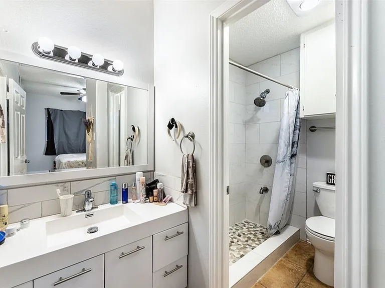 3206 King St #206 — Photo 4