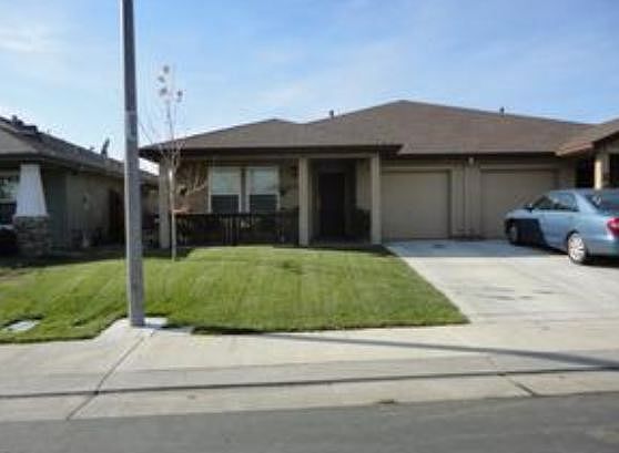 1st image of 932 Sun Valley Dr