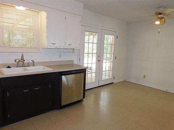 5th image of 4829 Trina Dr