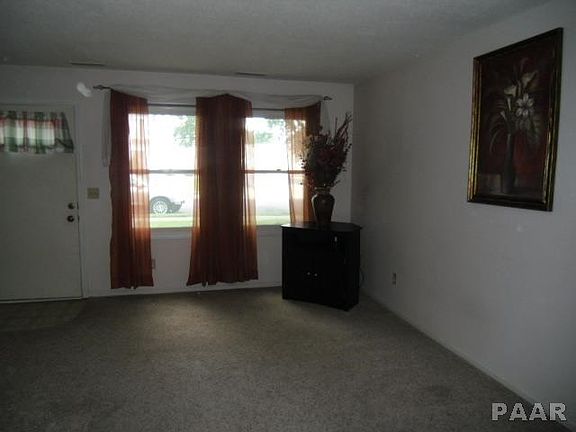 2nd image of 3621 N Sandia Dr
