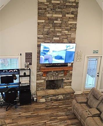 5th image of 2444 Lee Road 330