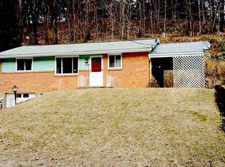 3482 Evergreen Rd, Pittsburgh, PA 15237