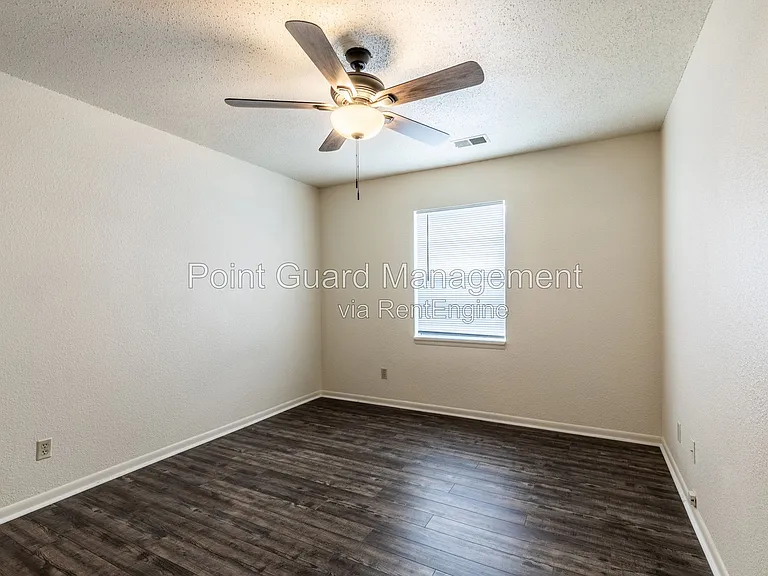 Park Place — Photo 32