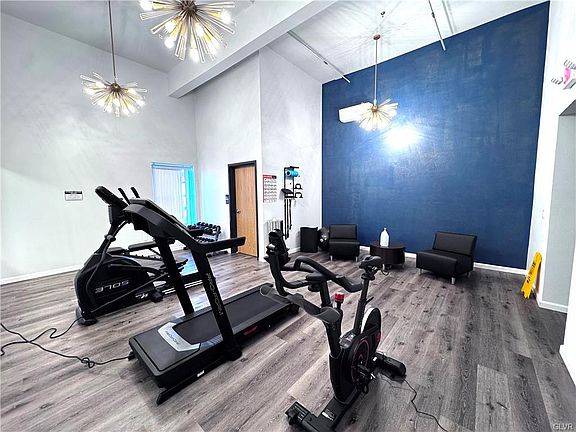 3rd image of 810 Monocacy St #303