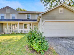 1810 77th St, Naperville, IL 60565