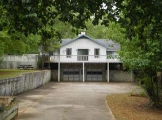 516 Old Phoenix Rd, Eatonton, GA 31024