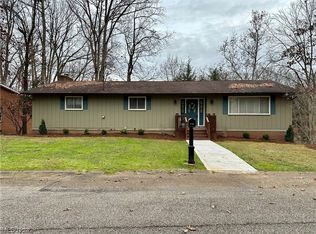 103 Oakwood Pl, Parkersburg, WV 26104