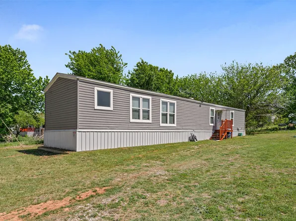 707 Sun Ct, Granbury, TX 76049