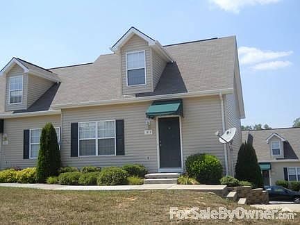 1st image of 1313 Kensington Pl