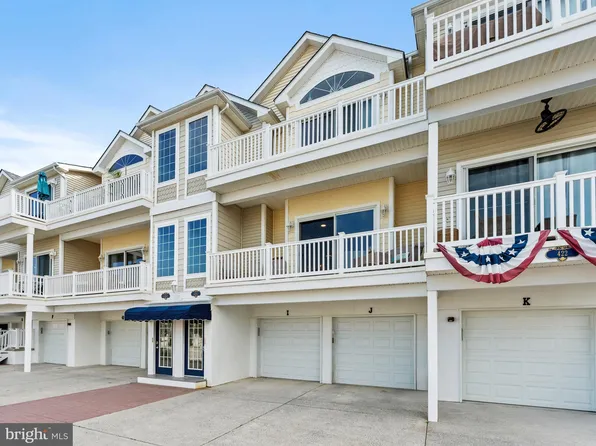 424 E 24th Ave #J, North Wildwood, NJ 08260