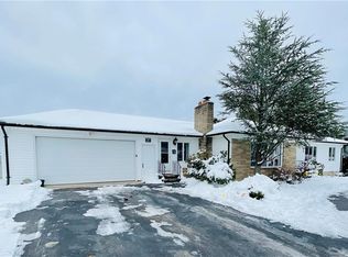 155 Hazelton St, Cranston, RI 02920