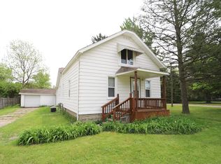 302 Luce Ave, Flushing, MI 48433