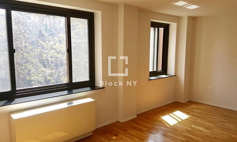 1st image of 284 Mott St APT 5Q