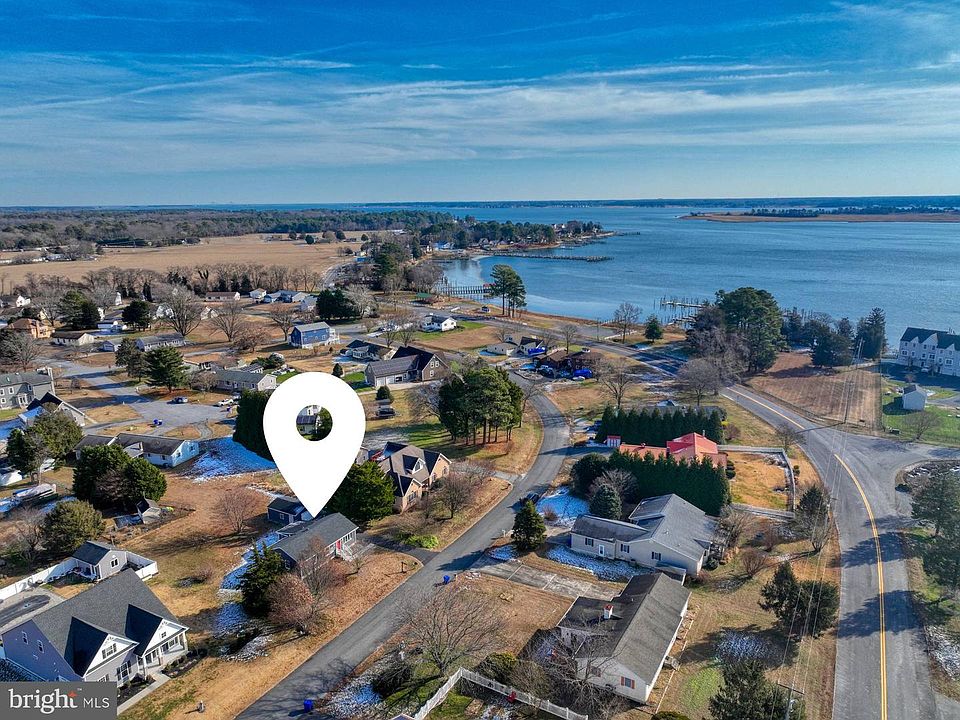 1st image of 22 Comanche Cir